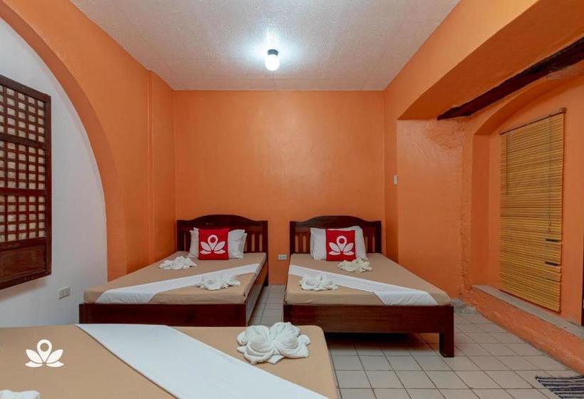 ホテル Zen Rooms Calle Crisologo Vigan
