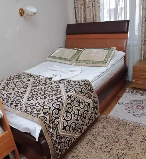 هتل Zheenkan 1
