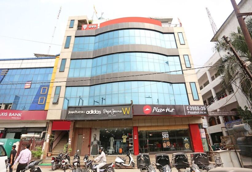 Oyo 3697 Hotel Rivieraa