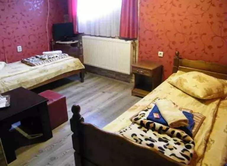 Cămin Pensiunea Macinic