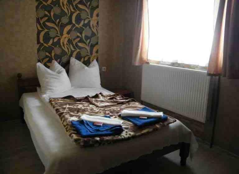 هاستل Pensiunea Macinic