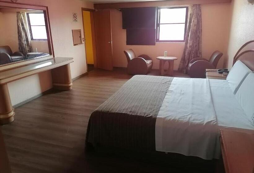 Szálloda Puerta Del Sol