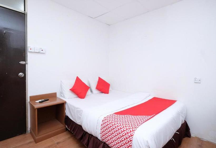 هتل Mr J  Kota Bharu