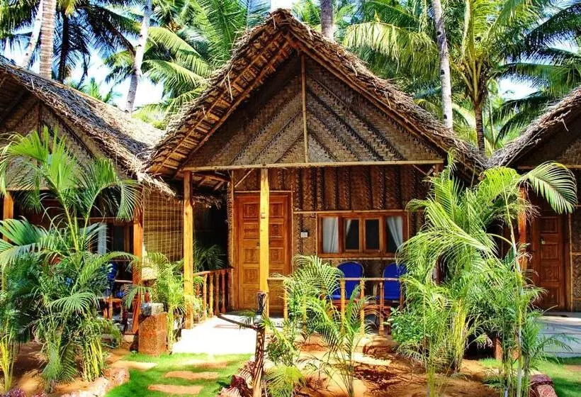 Resort Cinnamon
