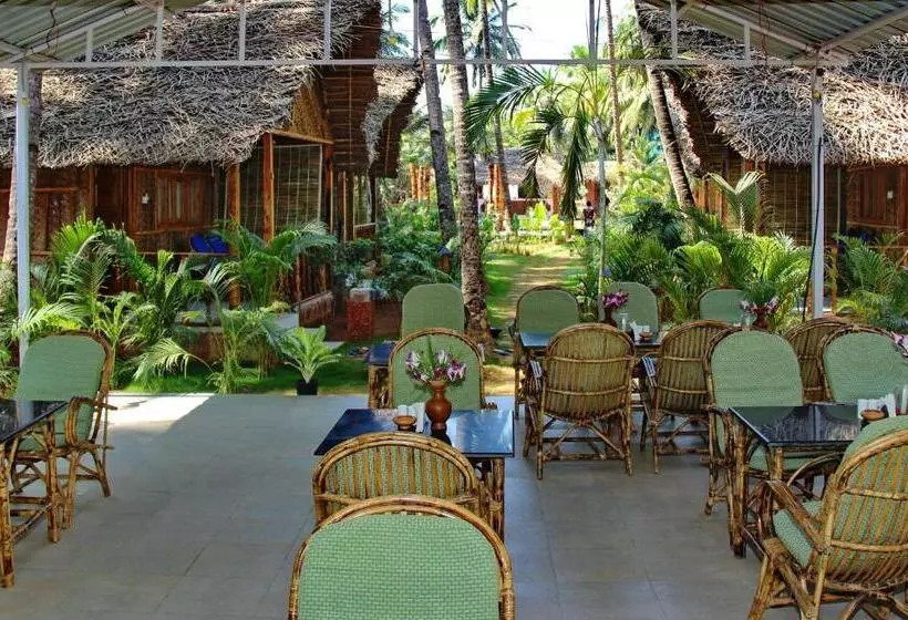 Resort Cinnamon