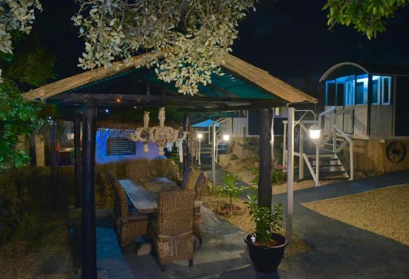 تختخواب و صبحانه Mammaloe