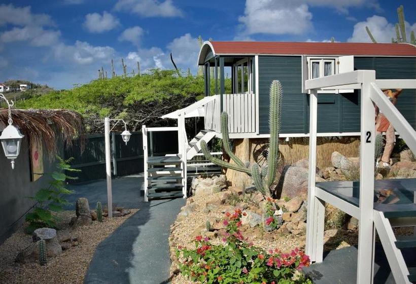 تختخواب و صبحانه Mammaloe