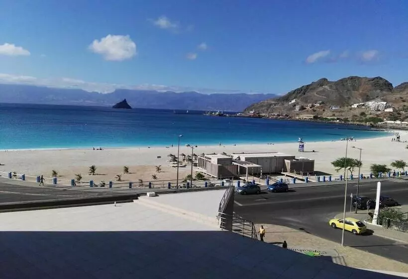 تختخواب و صبحانه Residencial Casa Da Luz