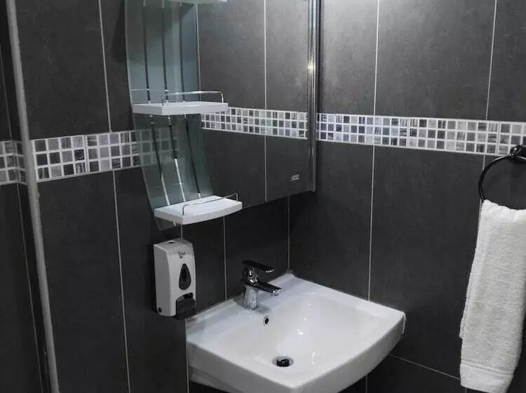 تختخواب و صبحانه Residencial Casa Da Luz