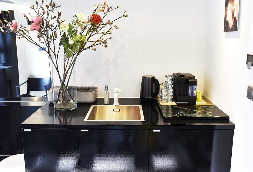 مبيت وإفطار Stuart Luxury Rooms