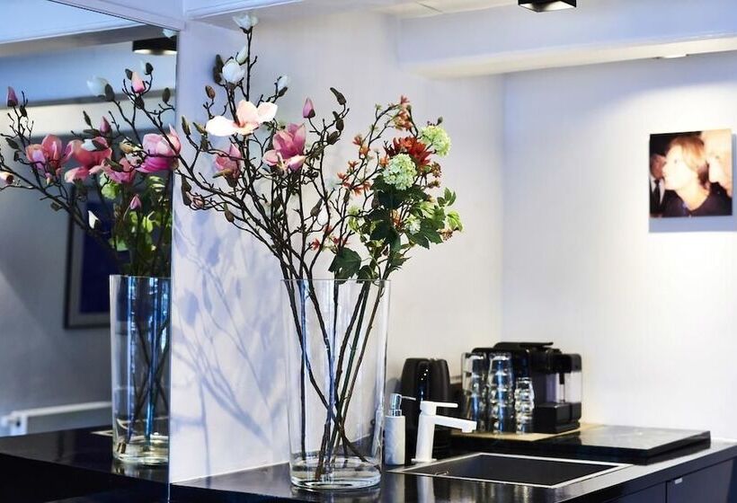 مبيت وإفطار Stuart Luxury Rooms