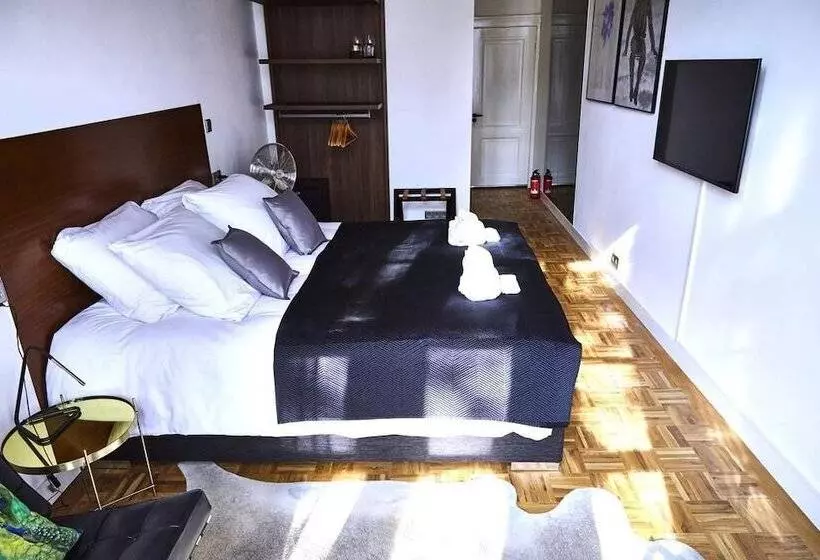 ベッドアンドブレックファースト Stuart Luxury Rooms