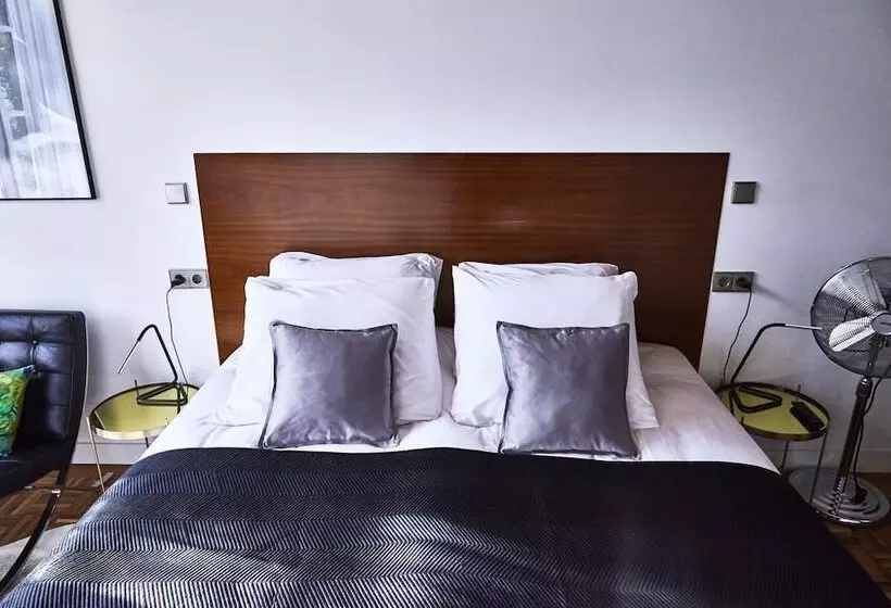 ベッドアンドブレックファースト Stuart Luxury Rooms