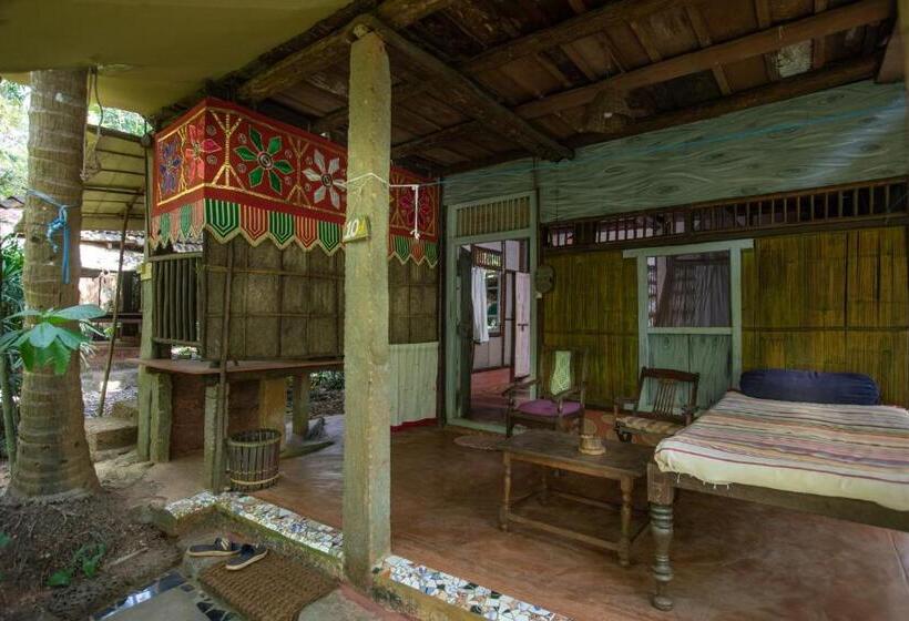 ホテル Bhakti Kutir