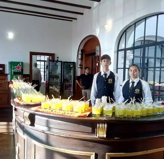 ホテル Boutique El Libertador
