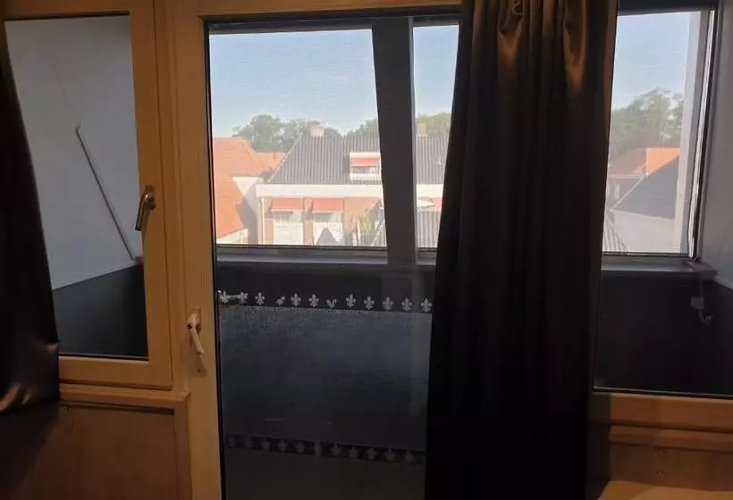 Hotelli ,cafe,biljart Pot