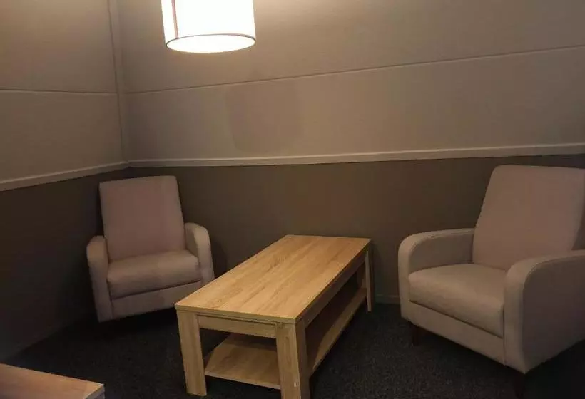 Hotelli ,cafe,biljart Pot