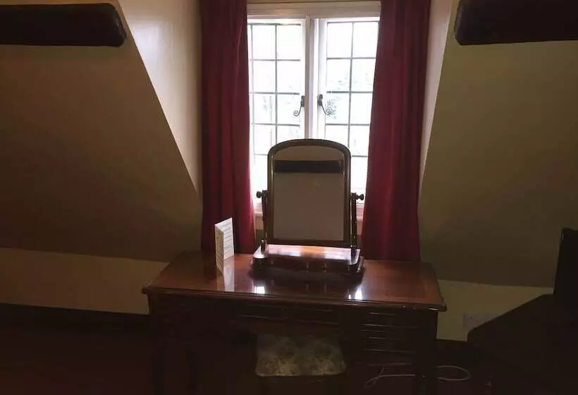 Cross Keys Hotel Chatteris