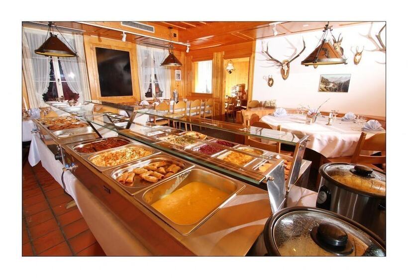 בית מלון כפרי Gasthaus Rossfall