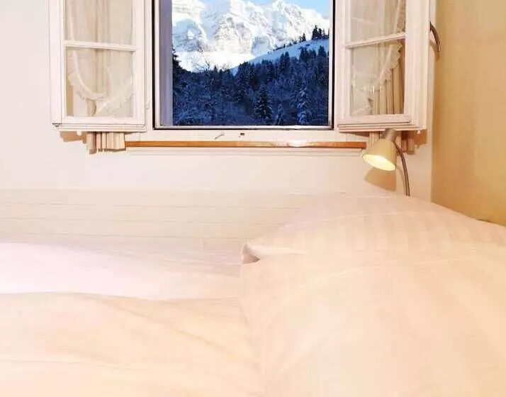 Hotelli Gasthaus Rossfall