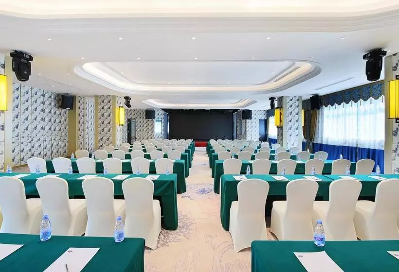 هتل Hampton By Hilton Changsha Xingsha