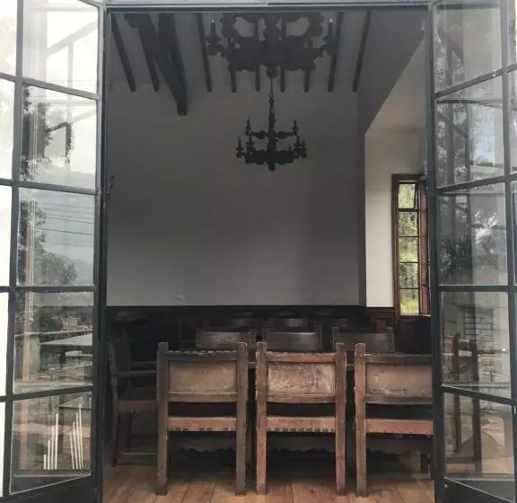 ホテル Boutique El Libertador