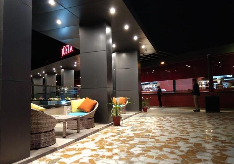 酒店 Jüsta Sajjangarh Resort & Spa, Udaipur