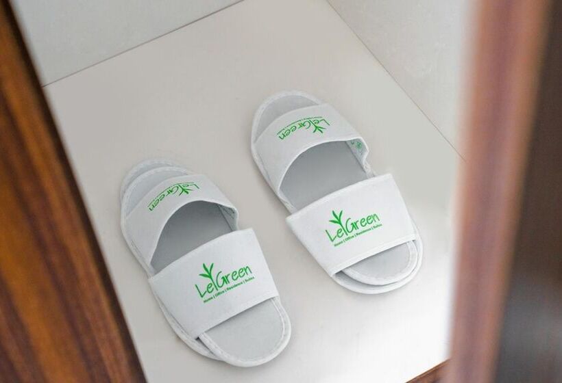 Hotel Legreen Suite Gatot Subroto