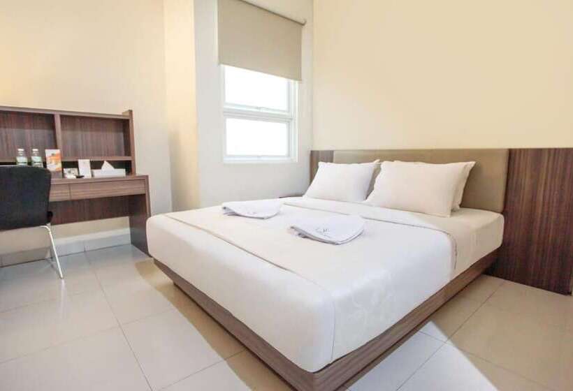 Hotel Legreen Suite Gatot Subroto