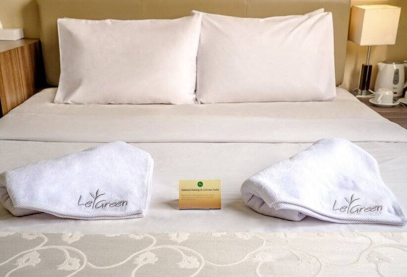 Hotel Legreen Suite Gatot Subroto