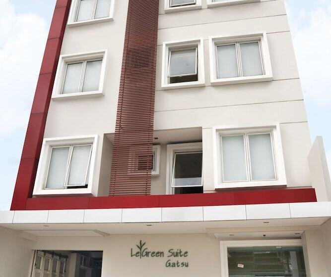 Hotel Legreen Suite Gatot Subroto