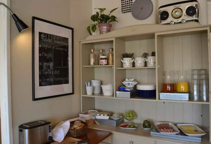 Lilla Hotellet Bed & Breakfast I Alingsås