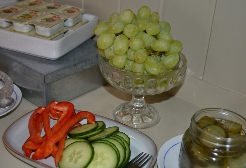 Lilla Hotellet Bed & Breakfast I Alingsås