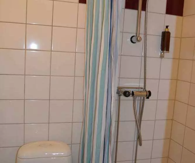 Lilla Hotellet Bed & Breakfast I Alingsås