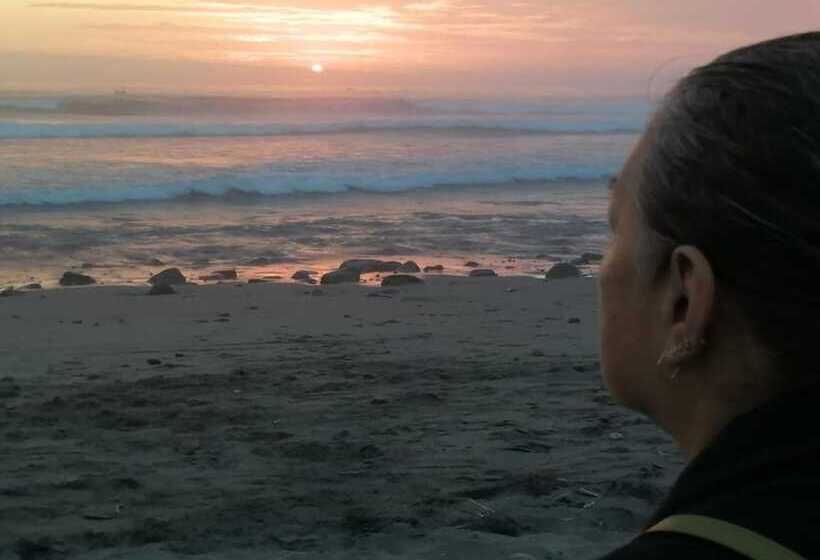 Punta Huanchaco Hostel