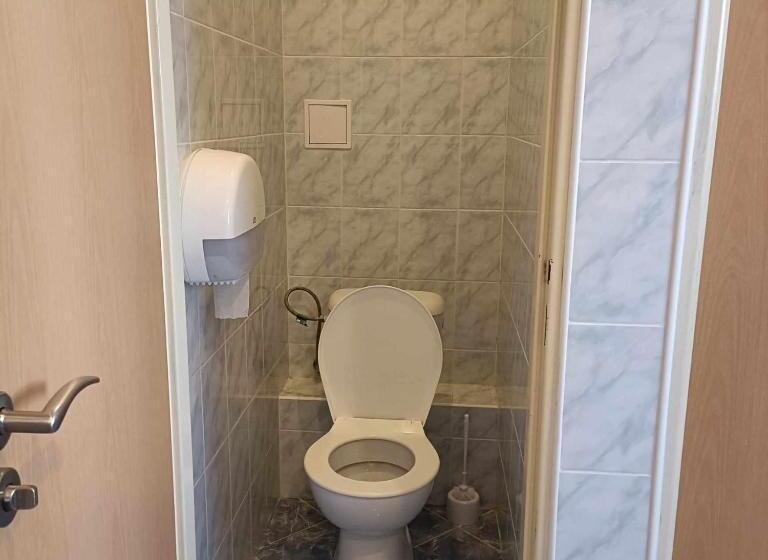 هاستل Ubytovňa Nobelova