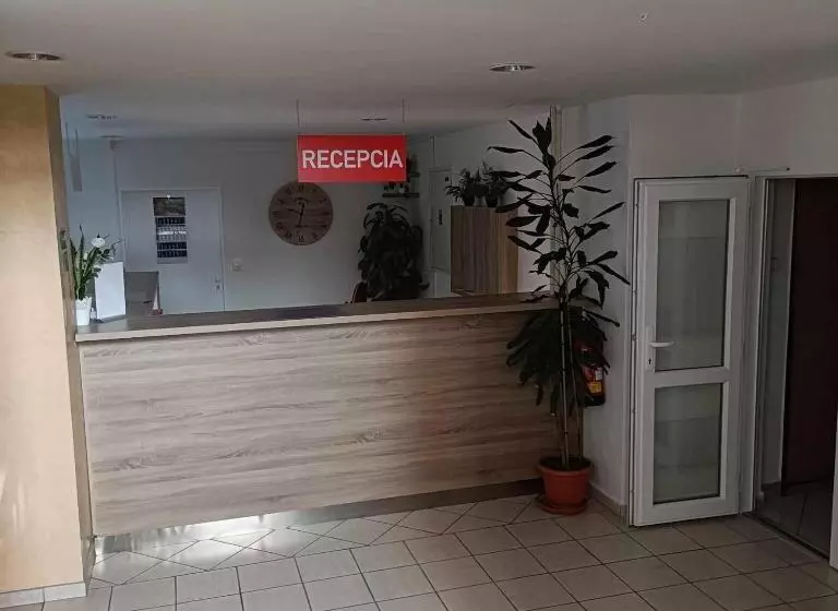 هاستل Ubytovňa Nobelova