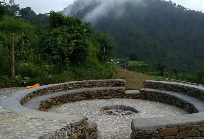 リゾートホテル Banlekhi Cottages Mukteshwar