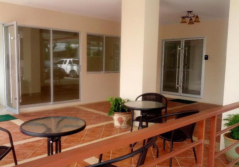 בית מלון כפרי Aspen Residence