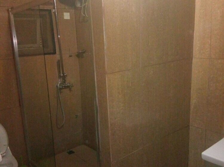 Crocodile Hotels And Restaurant Limited