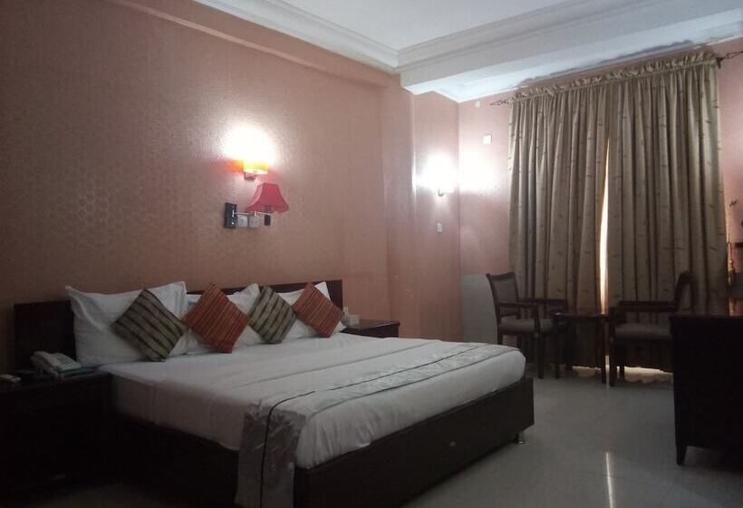 Crocodile Hotels And Restaurant Limited