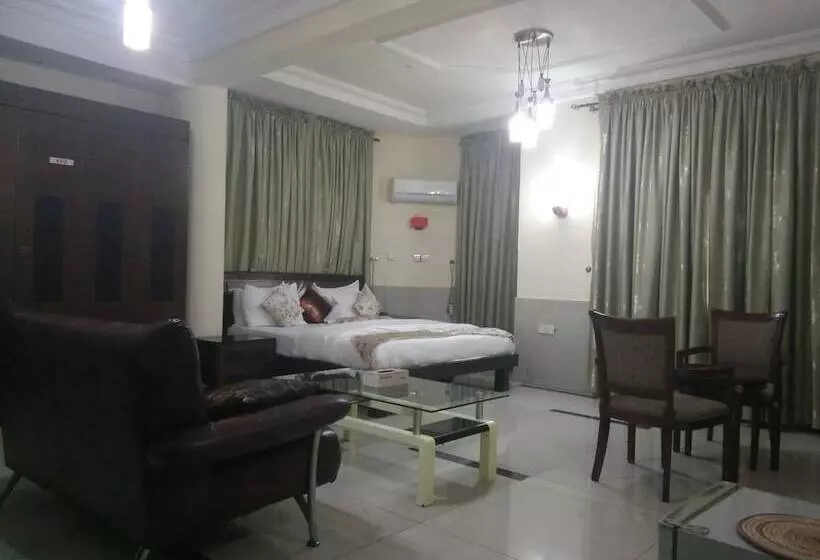 Crocodile Hotels And Restaurant Limited