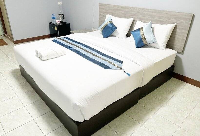 בית מלון כפרי Goody