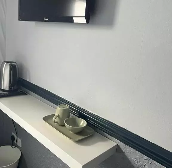 Hotelli Letting Rooms @ Charles Dickens