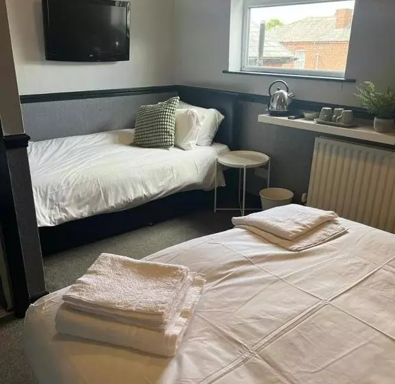 Hotelli Letting Rooms @ Charles Dickens