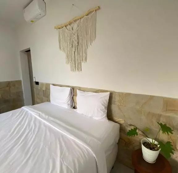 ホテル Mangga Wangga Living