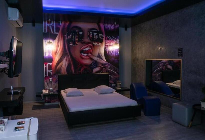 ホテル Orei Private Suites Adult Only