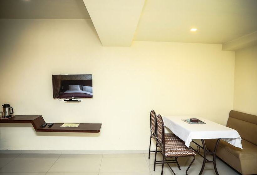 Sai Nidhi By Glitz Hotels Mindspace Airoli