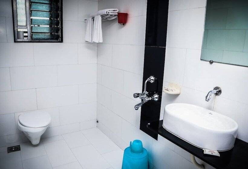 Sai Nidhi By Glitz Hotels Mindspace Airoli