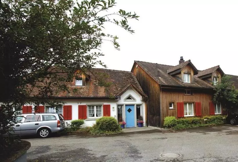 ホテル Garni Sonne